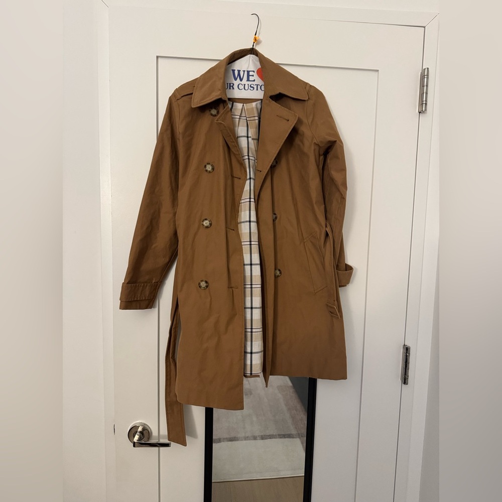 Classic Tan Water-Resistant Long Trench Coat, Abercrombie & Fitch, Size Small